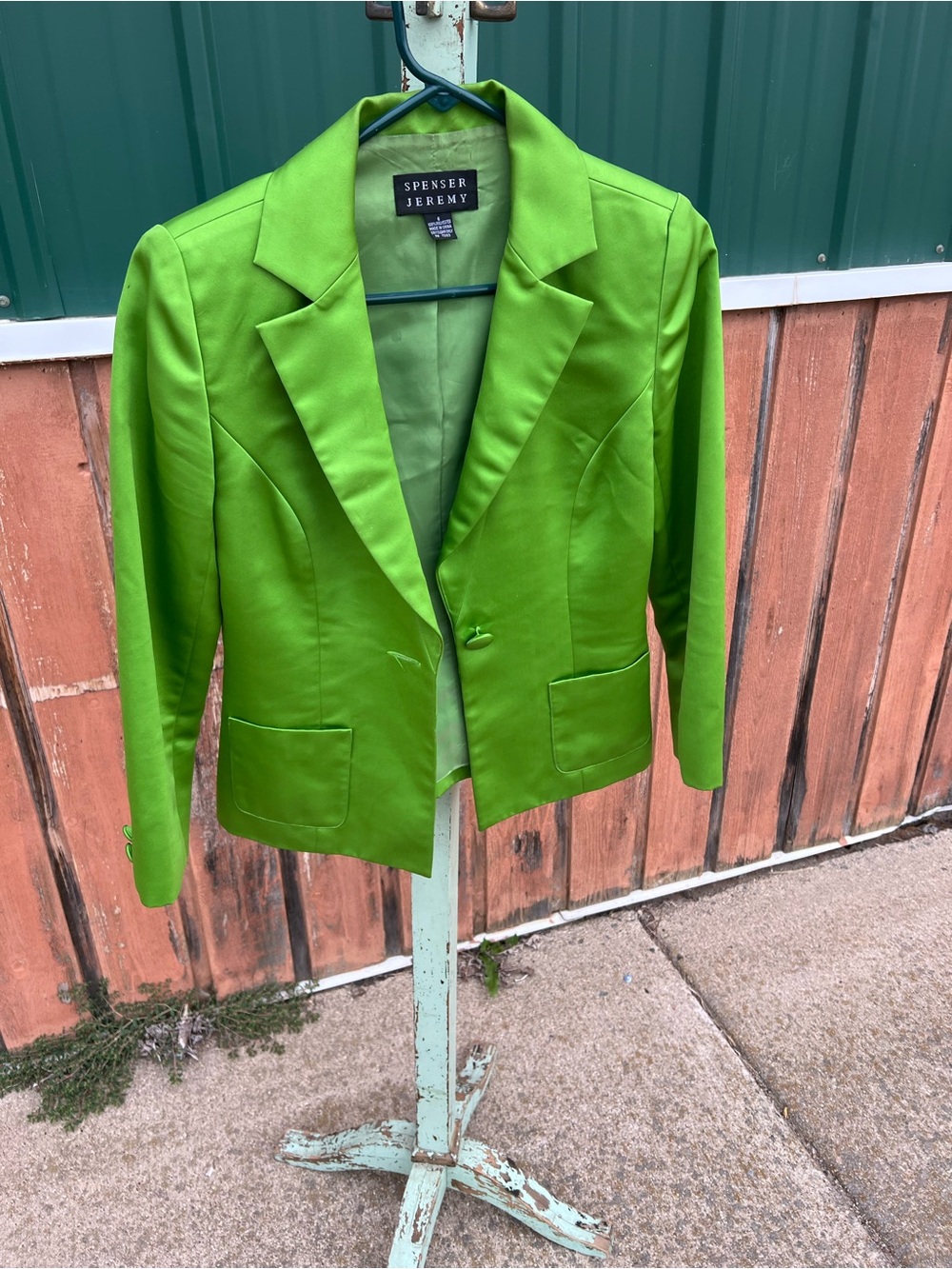 Spenser Jeremy Women's Bright Green Satin Blazer